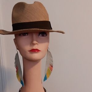 Stylish Tan Hat with Multicolor Feather Earrings